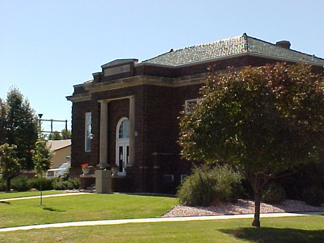 Red Cloud Library